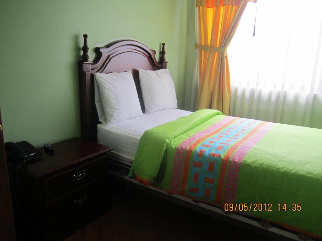 Hostal Otavalo Prince Zimmer foto